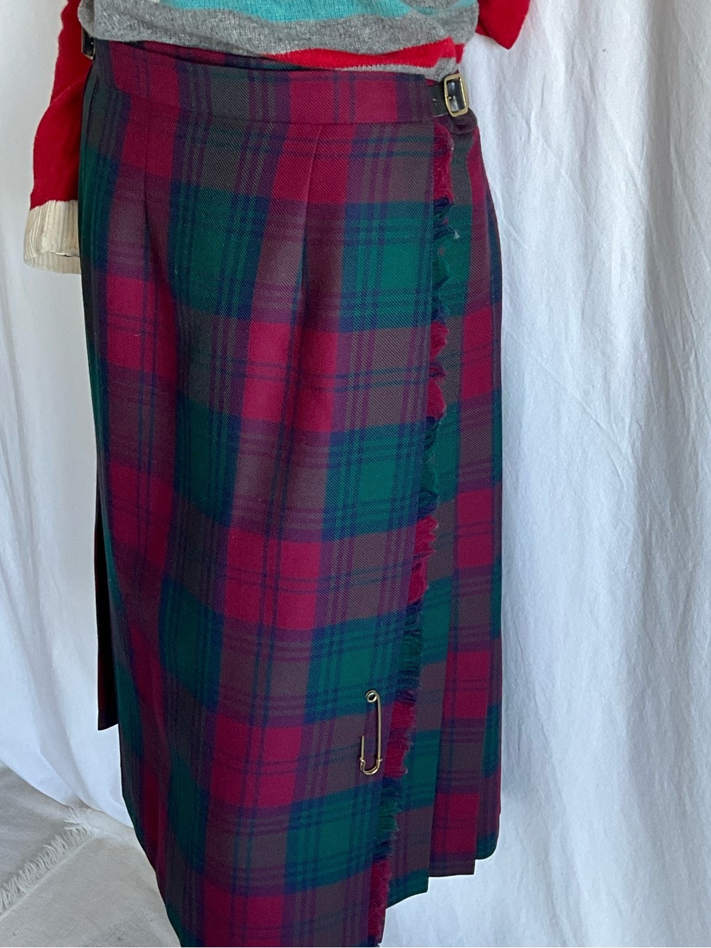 Vintage Highland Knits Scotland Pure Wool Tartan Kilt Skirt Size 14